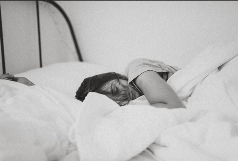 14 Common Sleep Mistakes You Need to Fix