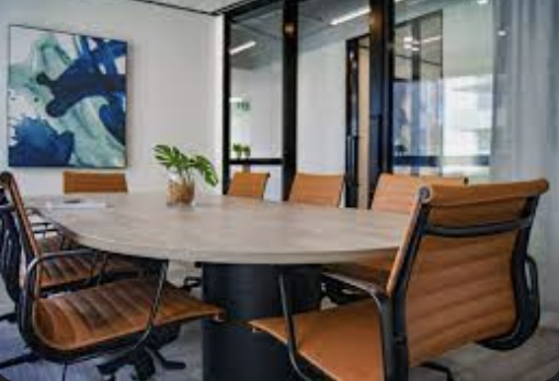 6 Things to Consider When Looking for Conference Tables for Your Office