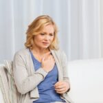 <strong>4 Heart Attack Symptoms in Women Over 40</strong>